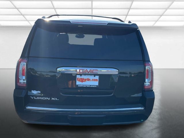 2017 GMC Yukon XL — detail view